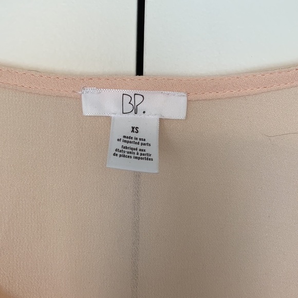 Light pink BP top, fits flowy with bell sleeves - Picture 3 of 3